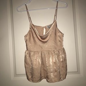 AMERICAN EAGLE silky peplum top
